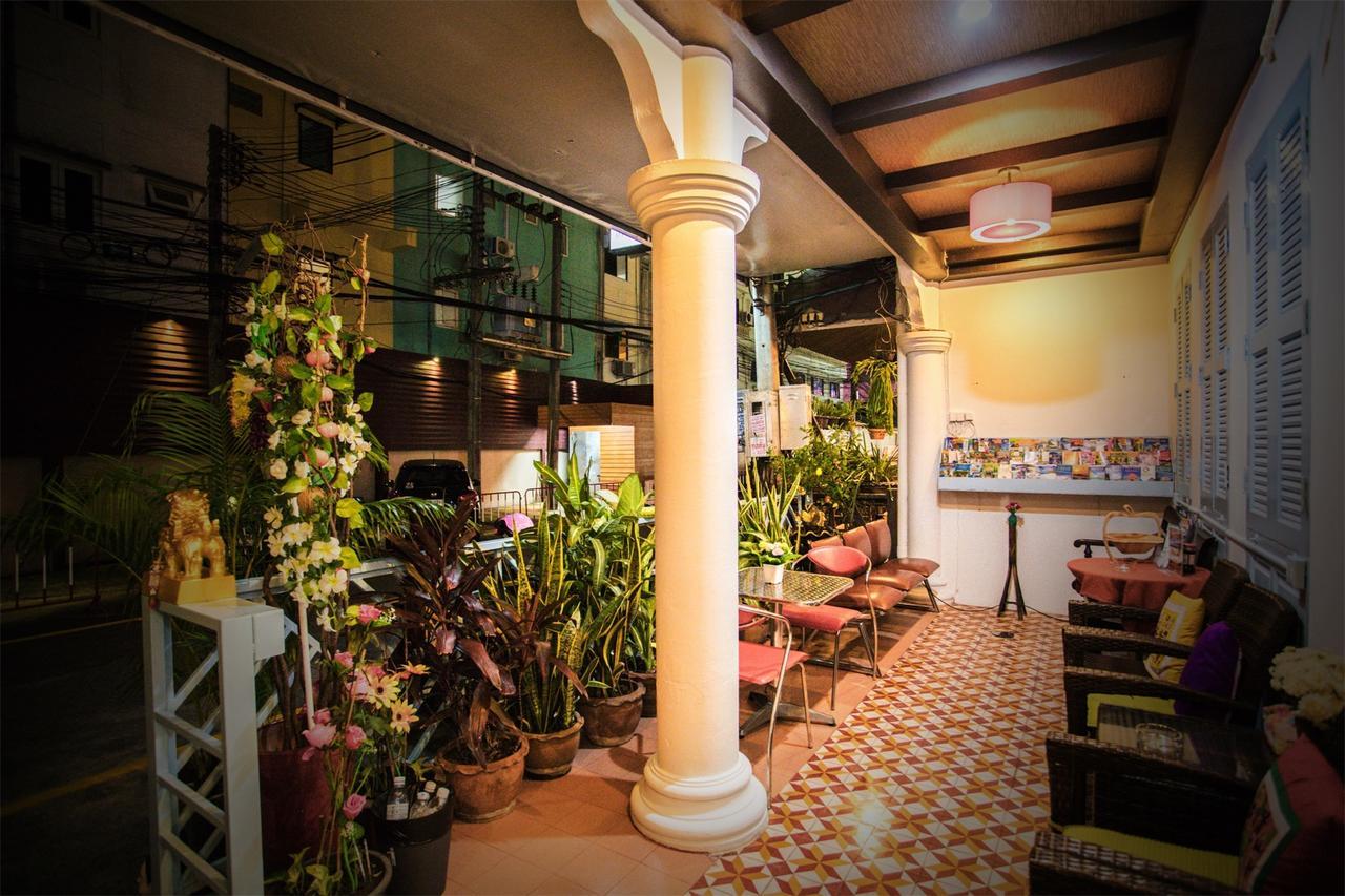 Готель Sino House Patong Екстер'єр фото