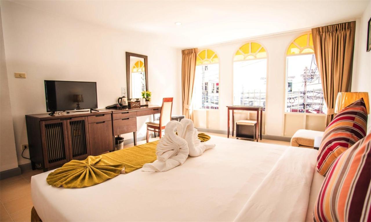 Готель Sino House Patong Екстер'єр фото