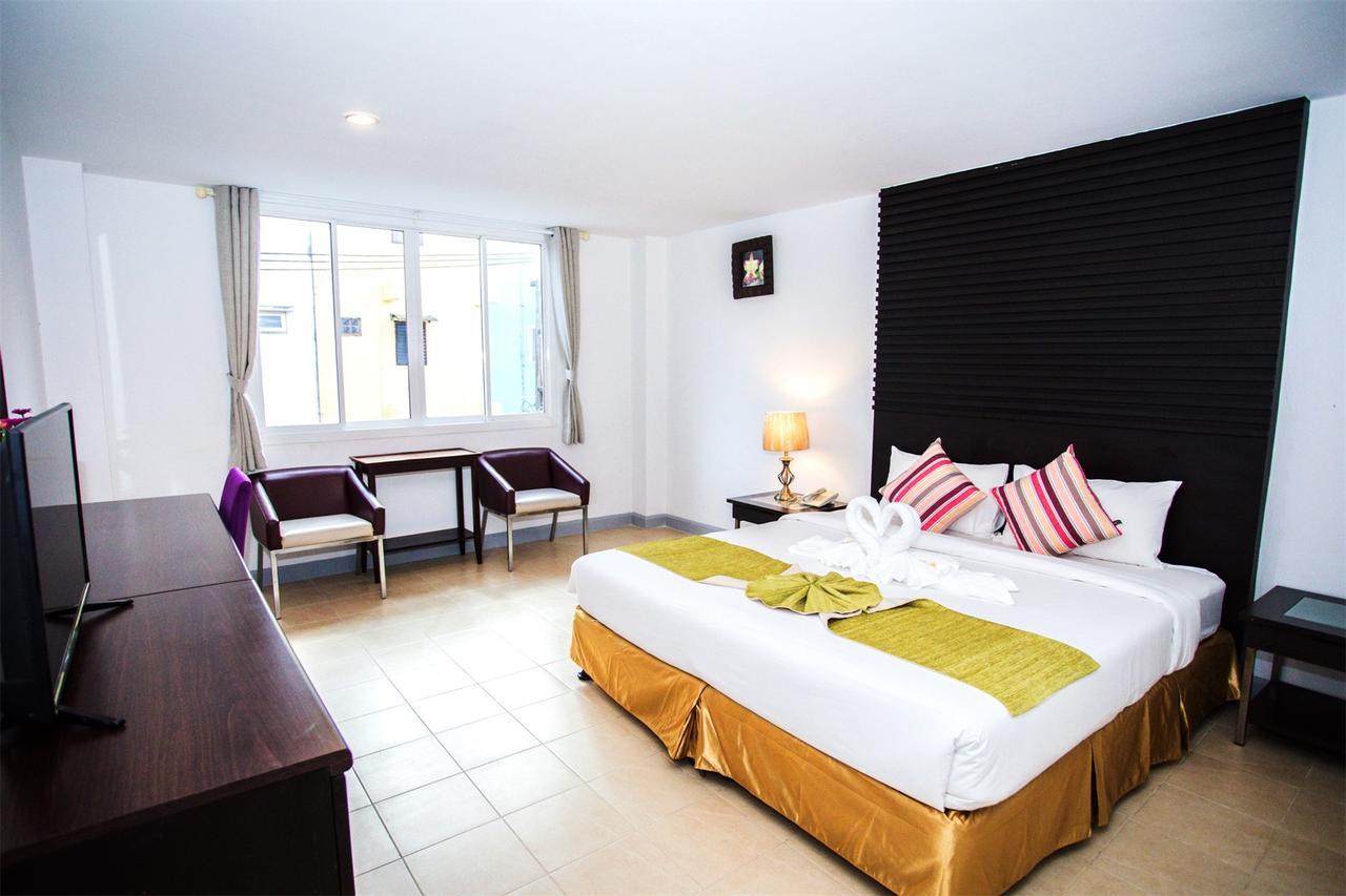 Готель Sino House Patong Екстер'єр фото