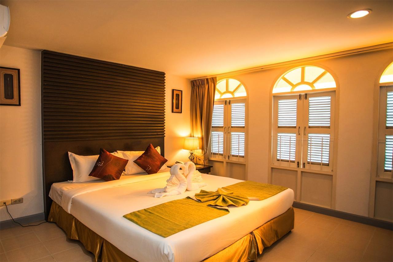 Готель Sino House Patong Екстер'єр фото