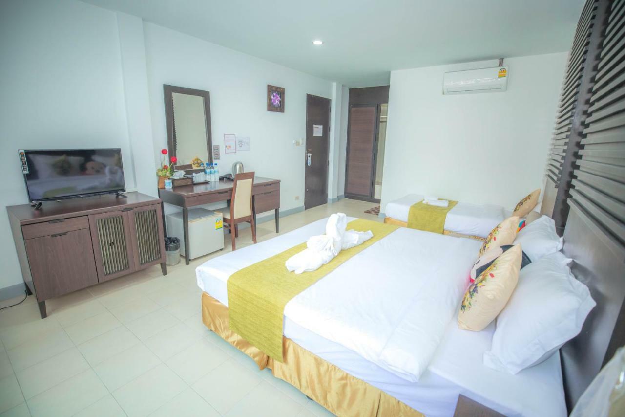 Готель Sino House Patong Екстер'єр фото